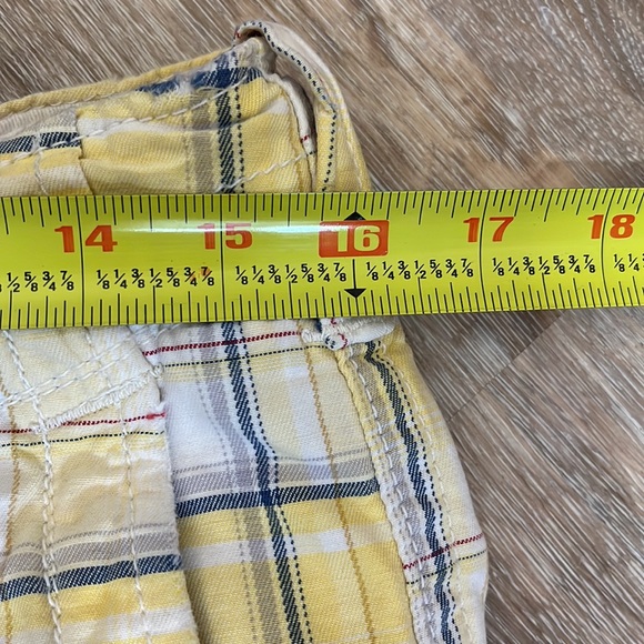 Men’s Abercrombie & Fitch Button Fly 4 Pocket Flat Front Yellow Plaid Shorts - Picture 9 of 11